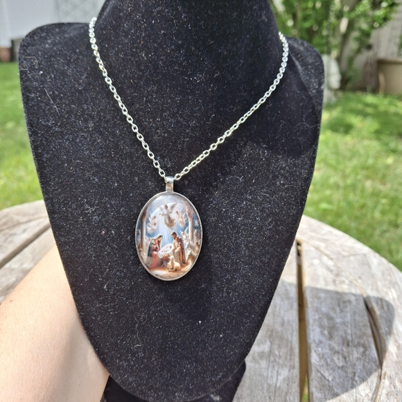 Silver Nativity Pendant Necklace - Picture 4 of 4